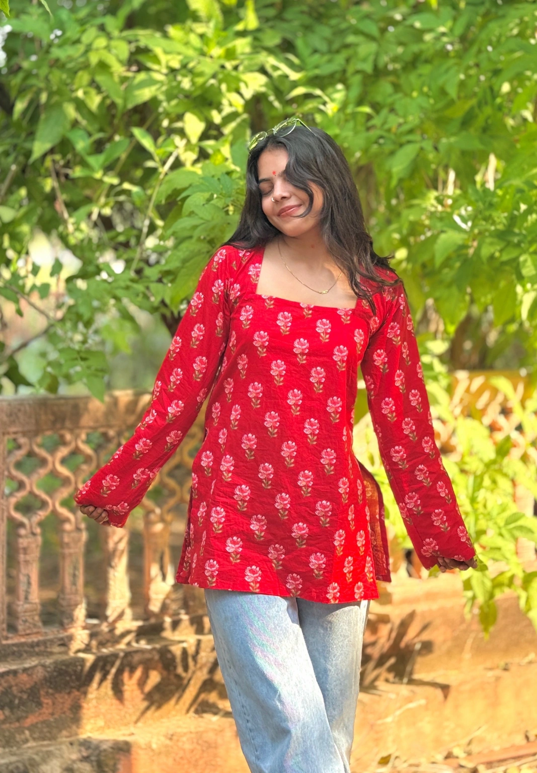 गुलराग - Square Neck Criss-Cross Dori