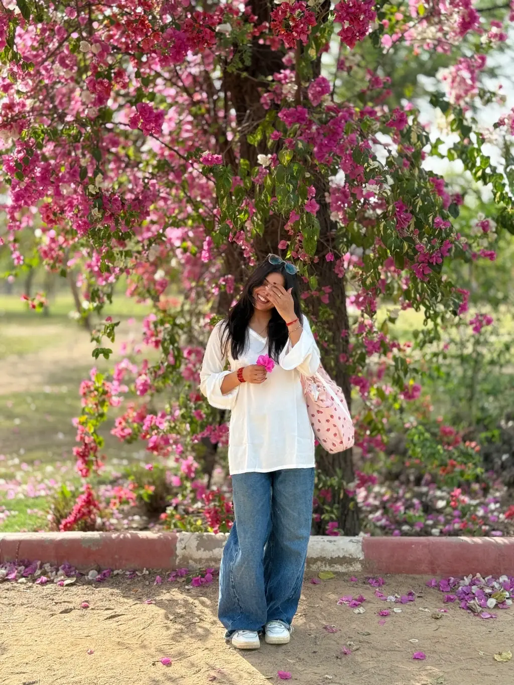 नूर – WHITE SHORT KURTI